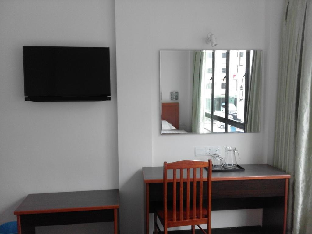 101 Hotel Miri Habitación foto