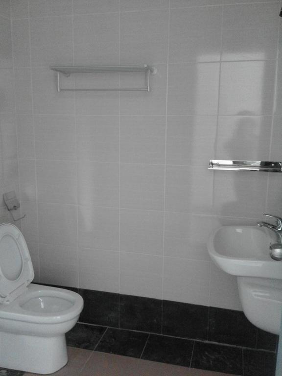 101 Hotel Miri Habitación foto